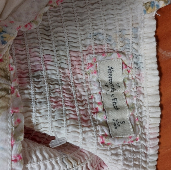 Abercrombie and Fitch Xs dress - Picture 3 of 3